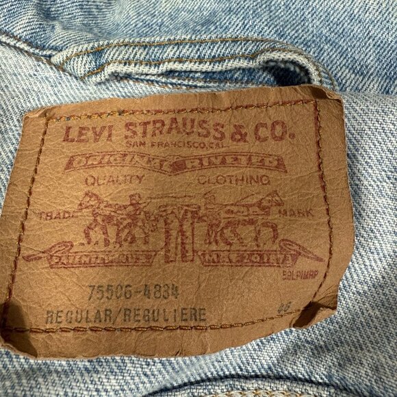 Vintage Levi’s Made In Canada Denim Jeans Trucker Jacket - Picture 5 of 7